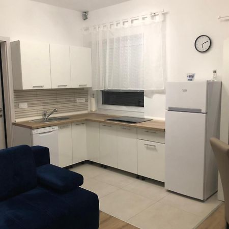 Apartmaji Meduza Izola Exterior foto